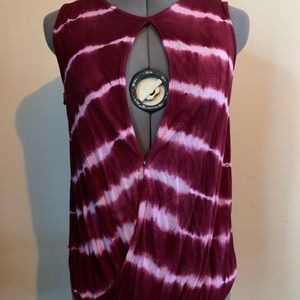 Earthbound | Tye-Dye Keyhole Burgundy Tank